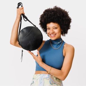 Portland Leather Round Crossbody bag 7”